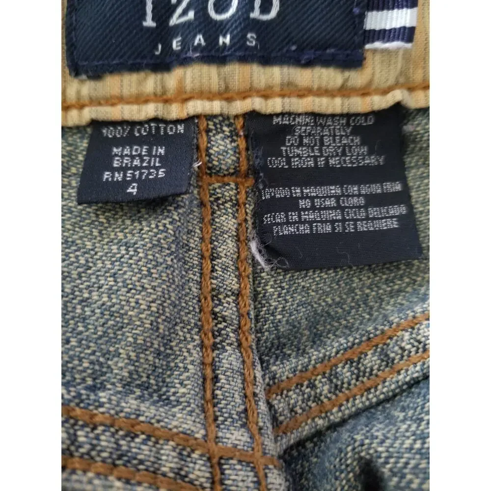 Womens Izod Jeans 100% cotton size 4 Wide Leg
